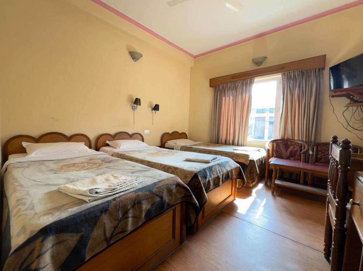 Green Tara Hotel Pokhara Exterior photo
